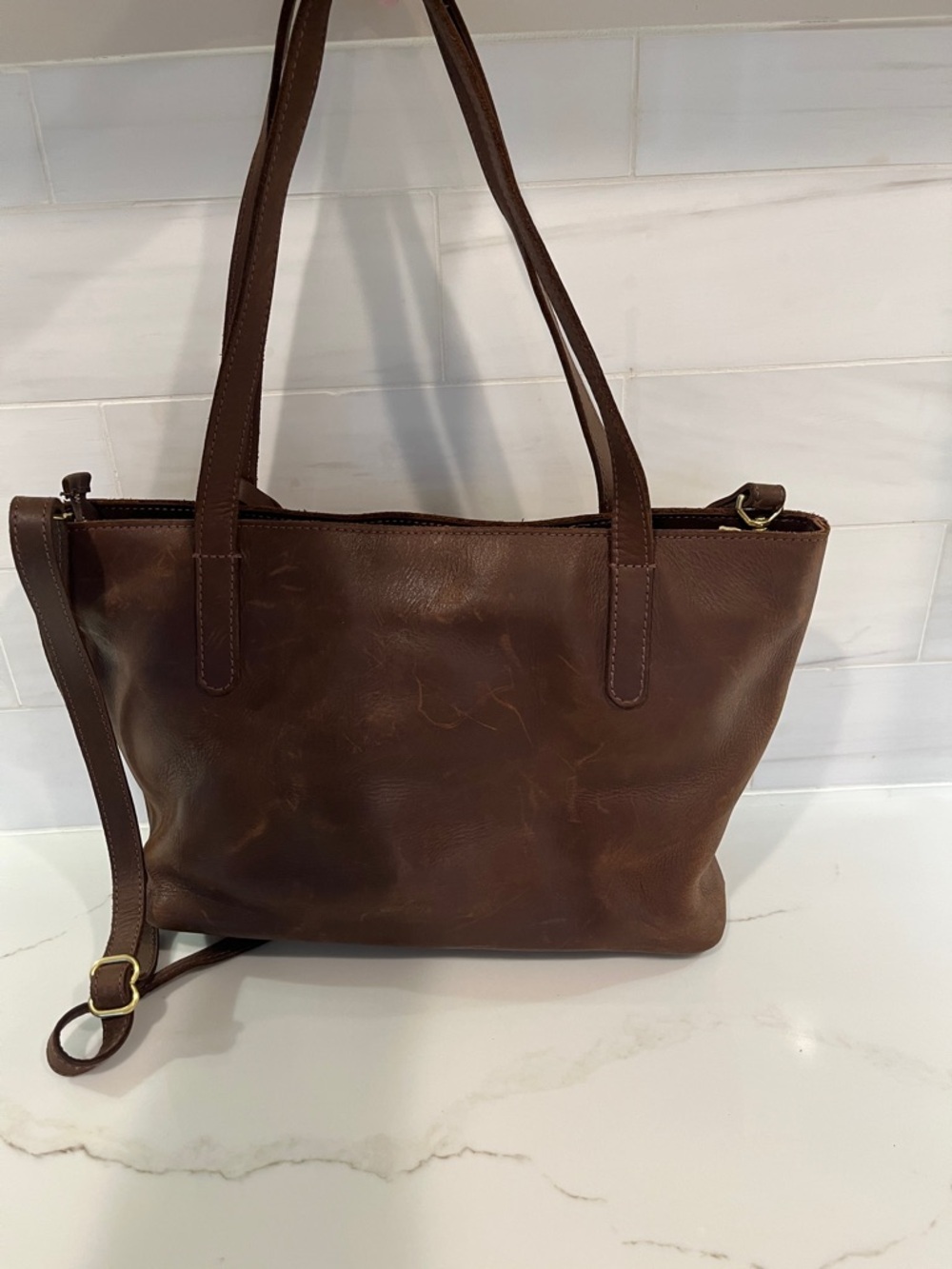 Parker Clay Eden Carryall Distressed Leather Tote Bag in Rust Brown - Picture 5 of 15